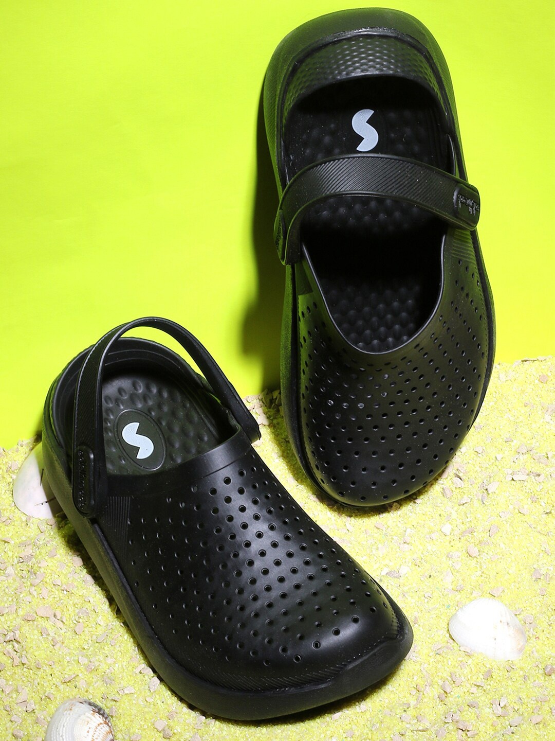 Solethreads Kids HOPPER Lightweight Croslite Clogs, Black