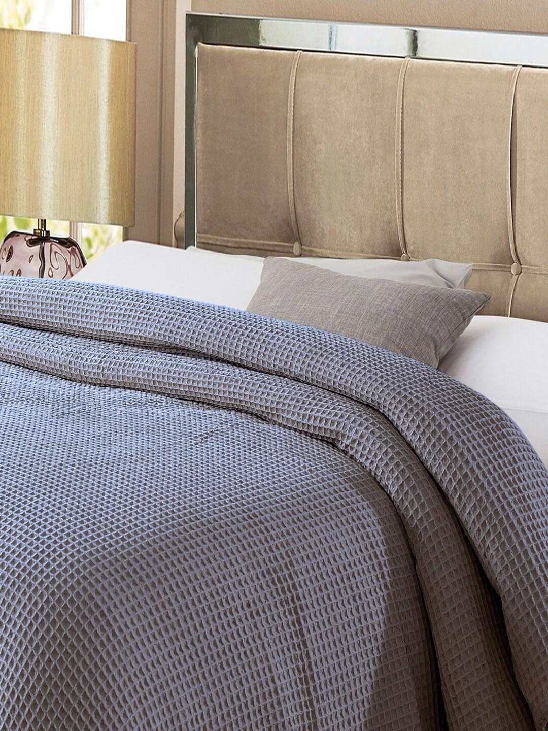

AVI Living Grey Mild Winter Waffle Pure Cotton 400 GSM Double Bed Blanket