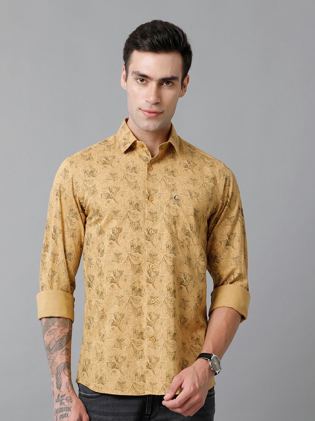 

CAVALLO by Linen Club Contemporary Slim Fit Floral Printed Cotton Linen Casual Shirt, Yellow