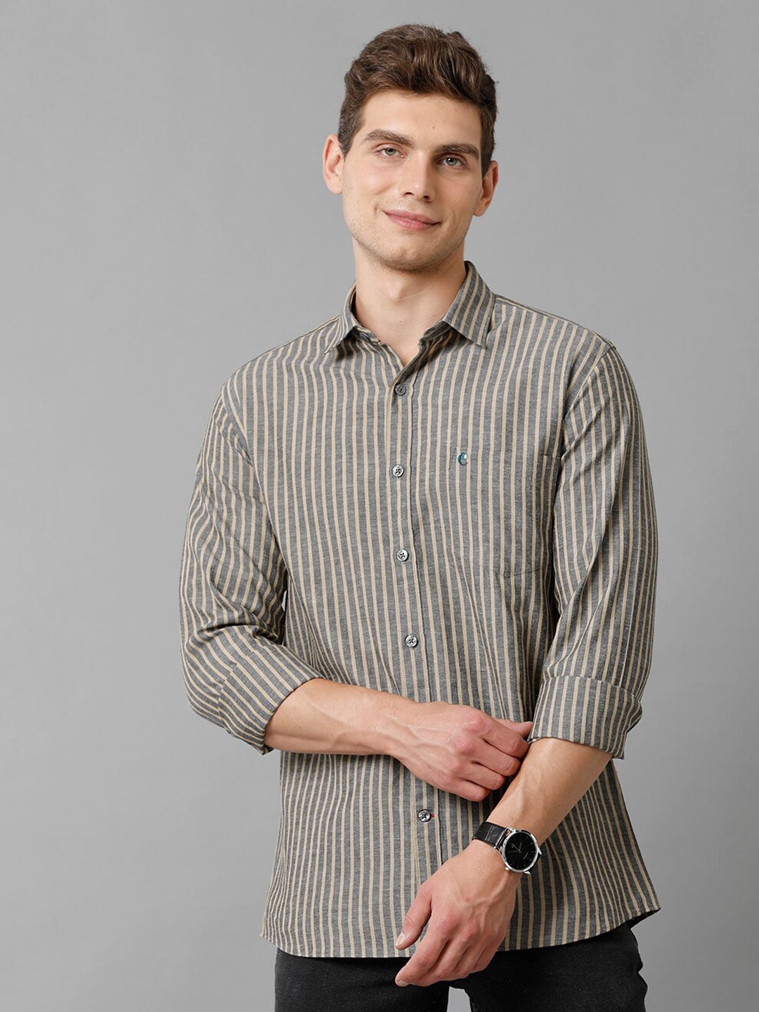 

CAVALLO by Linen Club Striped Contemporary Slim Fit Comfortable Casual Shirt, Grey