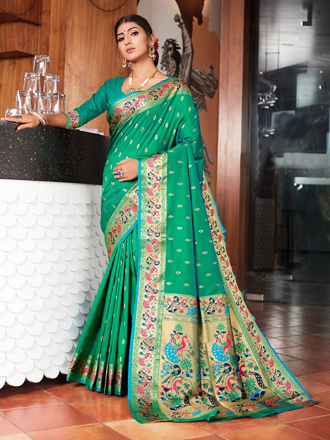 JUST FASHION Woven Design Zari Paithani Saree, Teal