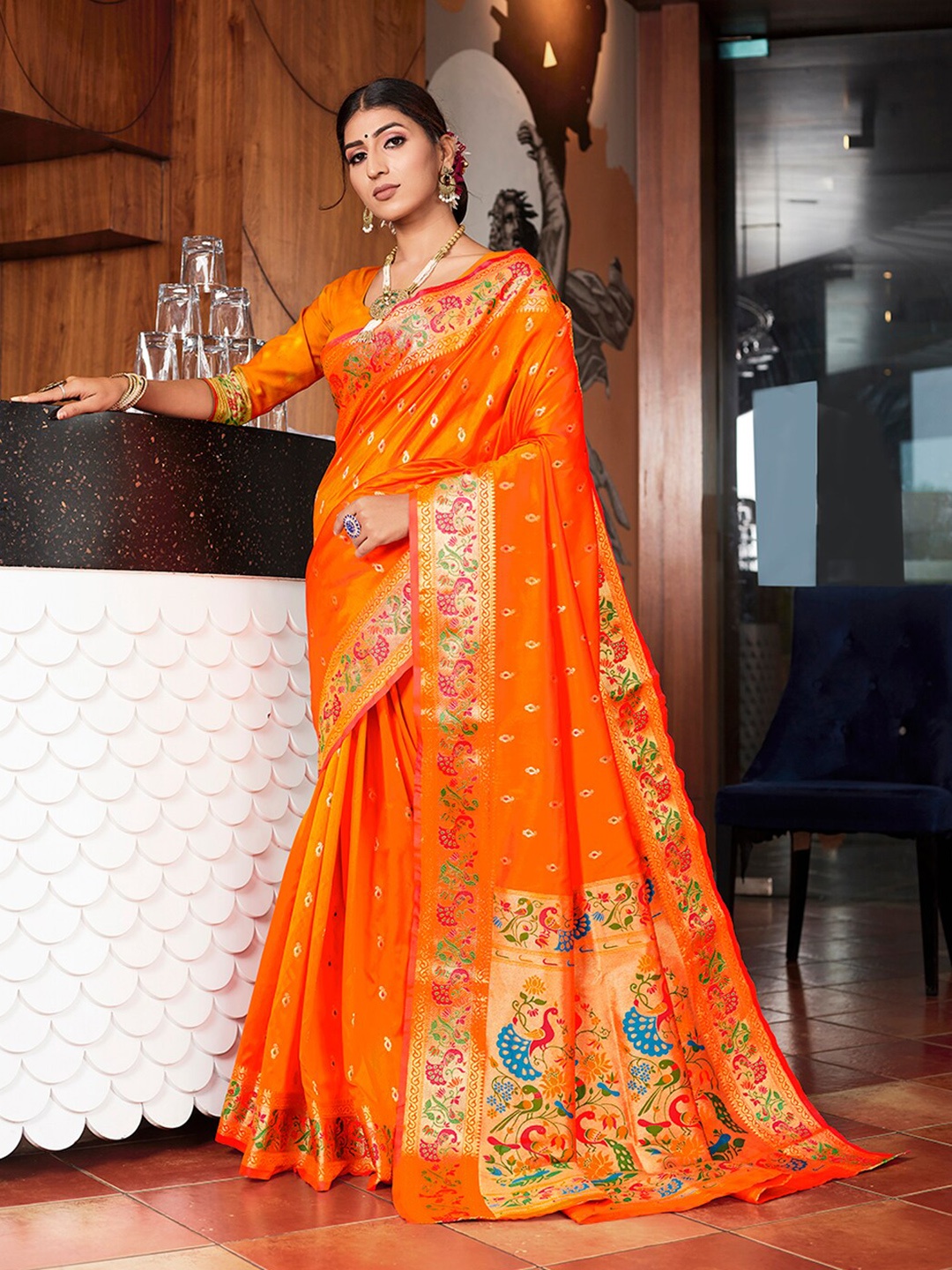 

JUST FASHION Woven Design Zari Paithani Saree, Orange