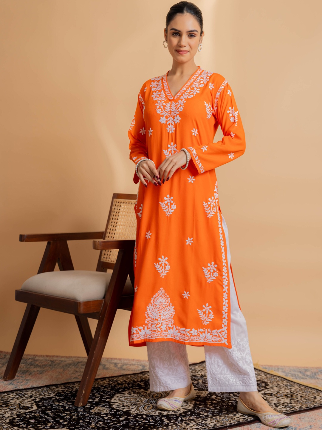 

HOUSE OF KARI Ethnic Motifs Embroidered Chikankari Kurta, Orange