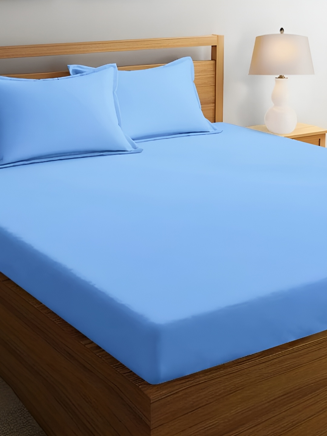 

Bromwick Blue Cotton 210 TC Queen Bedsheet With 2 Pillow Covers