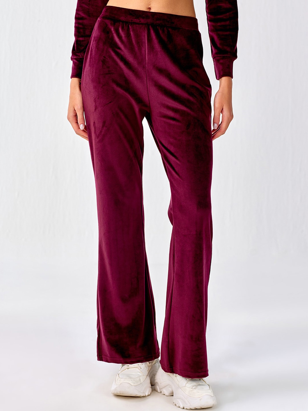 

COVER STORY Women Mid-Rise Trousers, Maroon