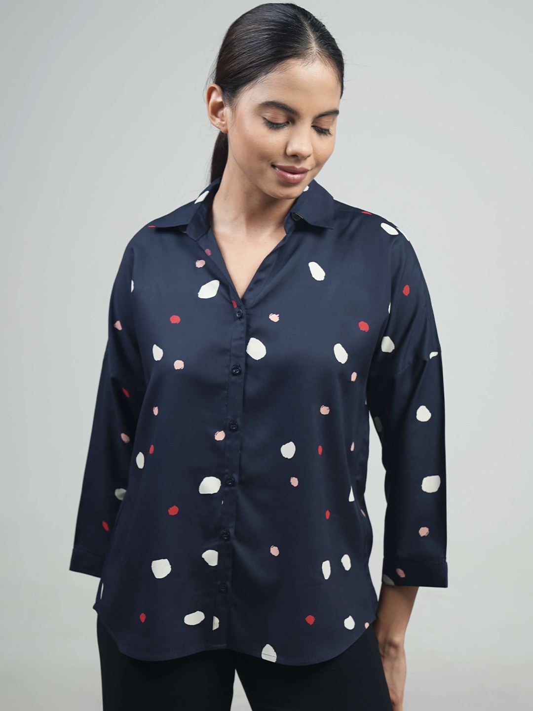 

IDK Abstract Printed Cuffed Sleeves Shirt Style Top, Grey