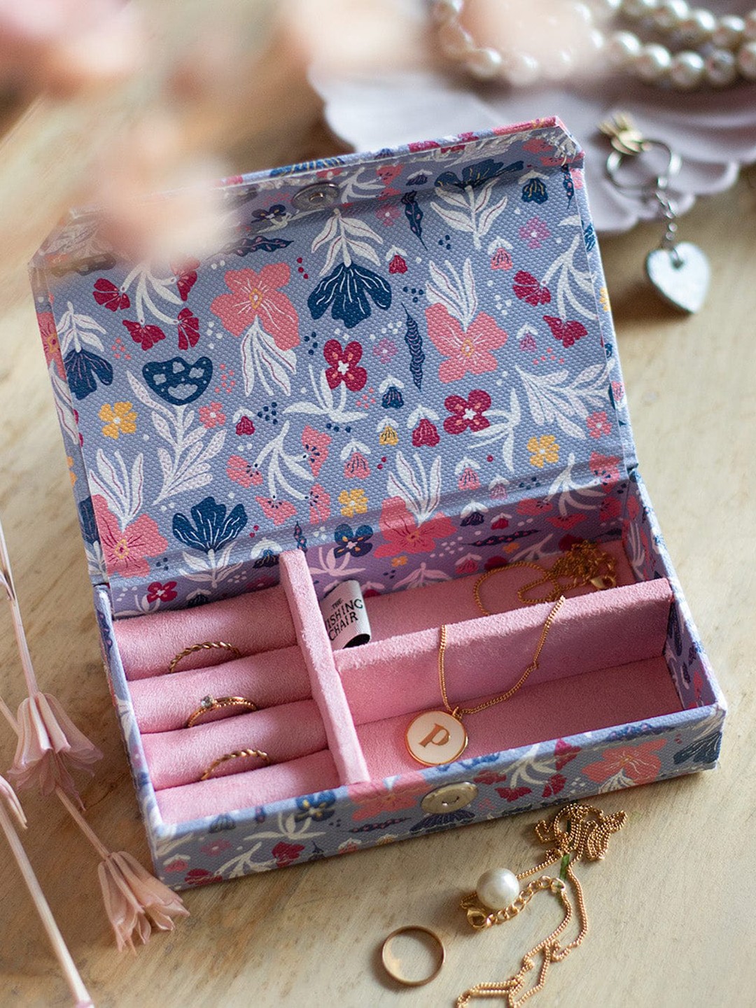 

The Wishing Chair Grey & White Floral Printed Bamboo Jewellery Box