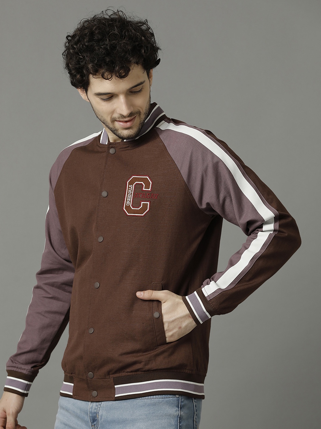 

CAVALLO by Linen Club Colourblocked Cotton &Linen Lightweight Antimicrobial Varsity Jacket, Brown