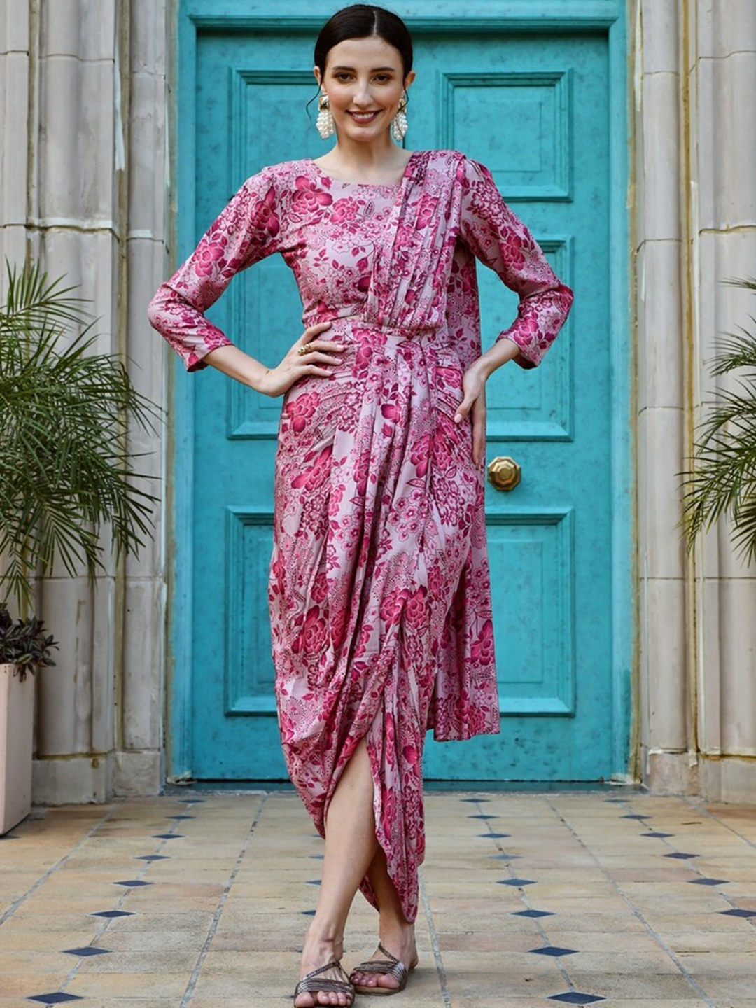 

KARAJ JAIPUR Pink and White Printed Pre Draped Saree