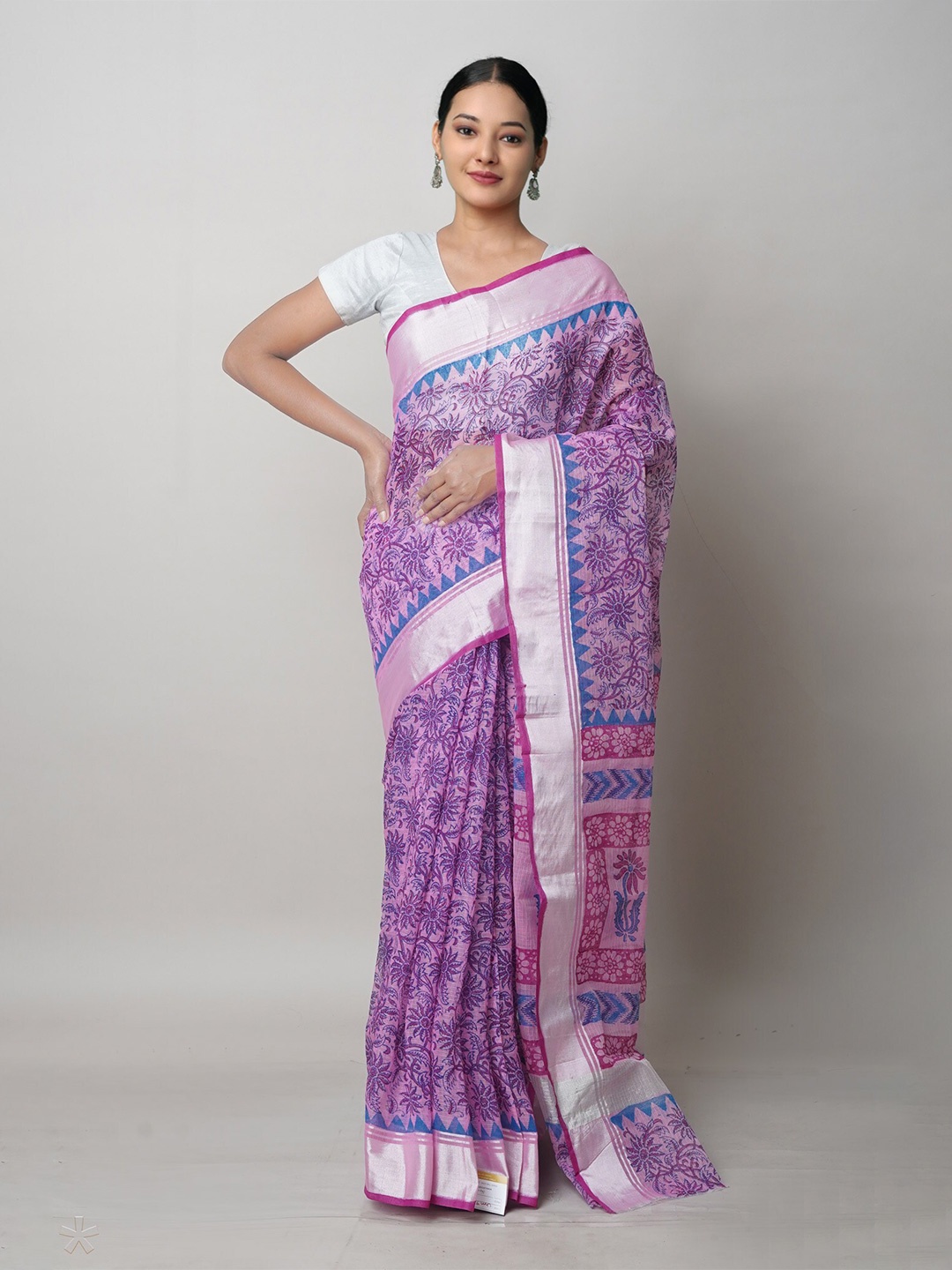 

Unnati Silks Floral Pure Cotton Handloom Kota Block Printed Saree, Pink