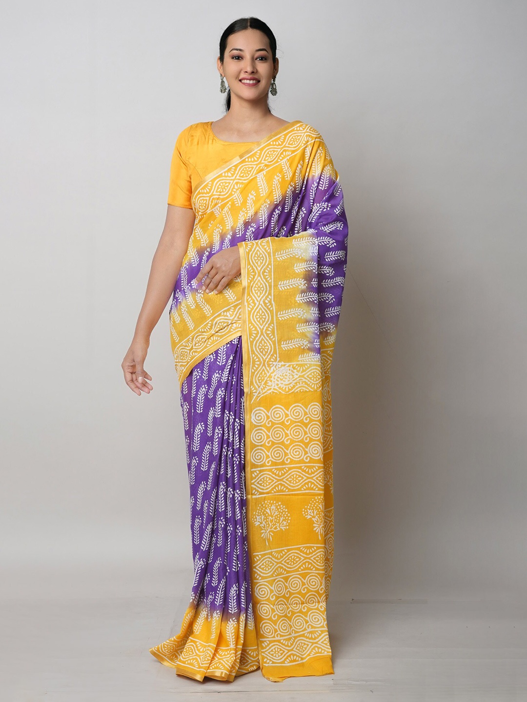 

Unnati Silks Ethnic Motifs Pure Cotton Handloom Block Printed Saree, Violet