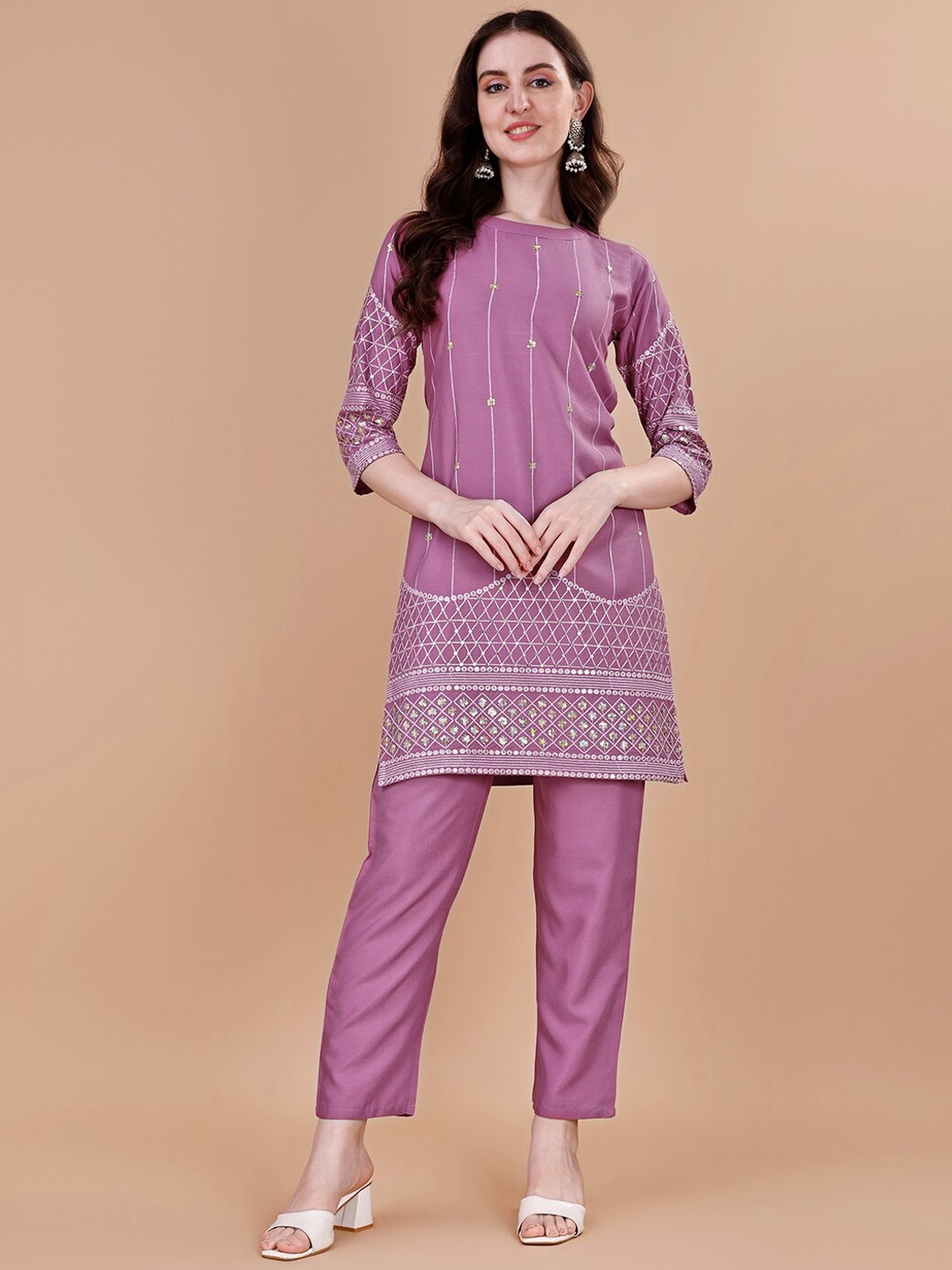 

KALINI Ethnic Motifs Embroidered Sequinned Straight Kurta with Trousers, Pink