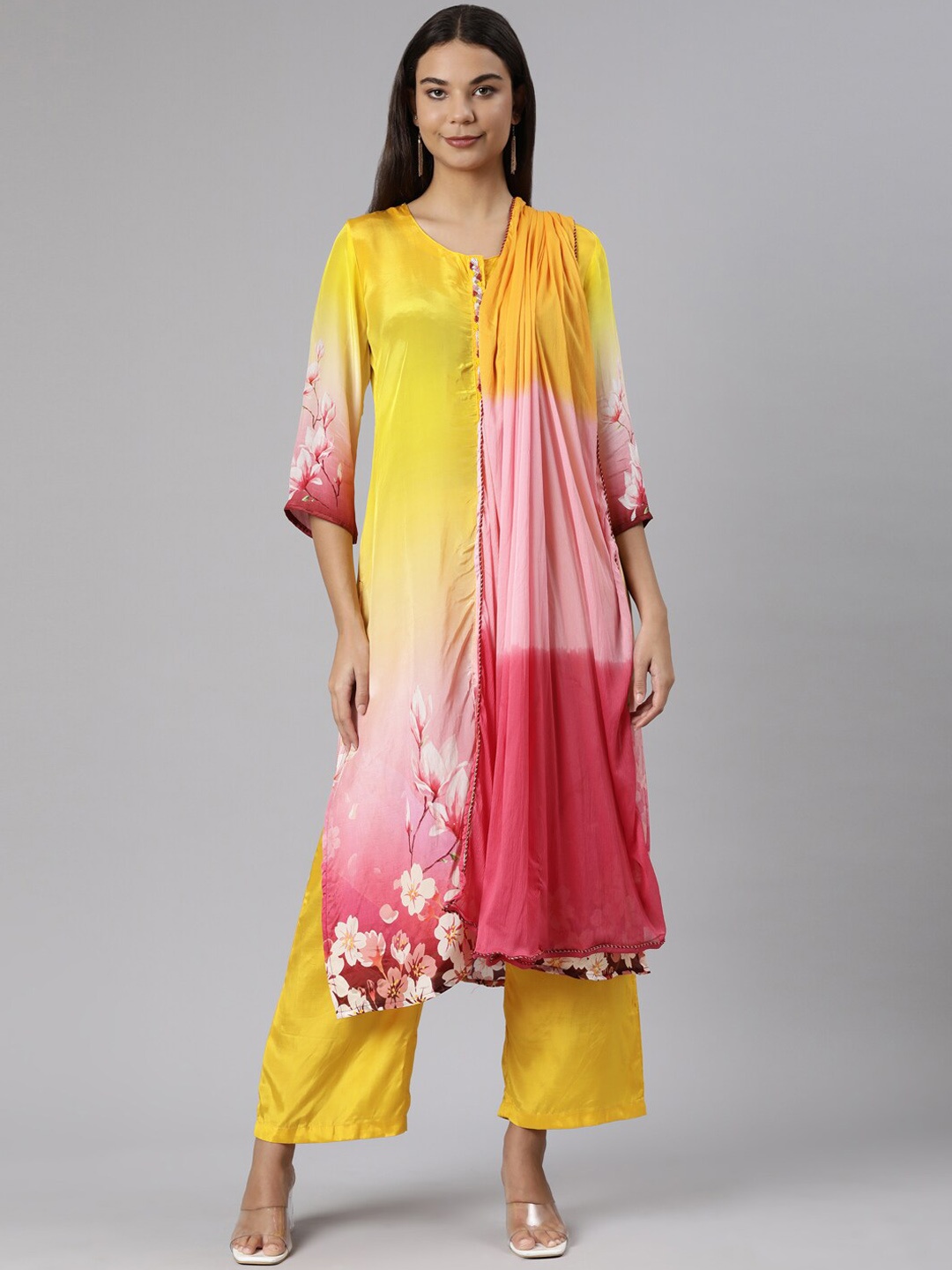 

Neerus Floral Printed Kurta with Trousers & Dupatta, Yellow