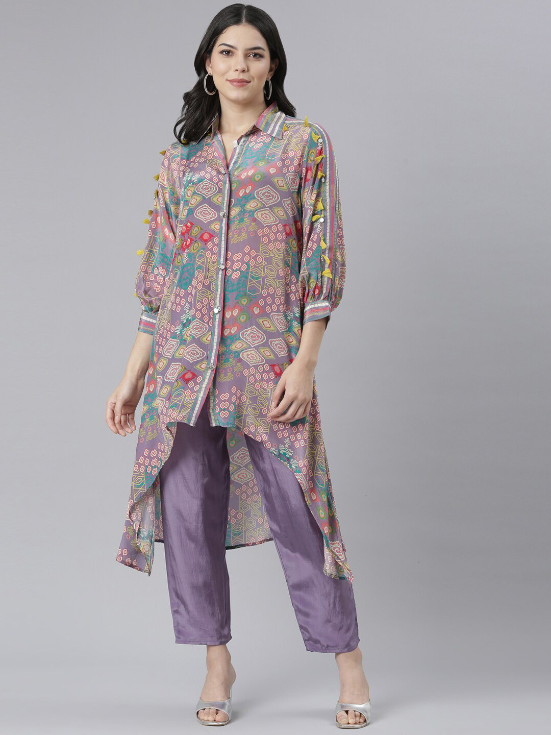 

Neerus Geometric Printed Regular A-Line Kurta with Trousers, Lavender