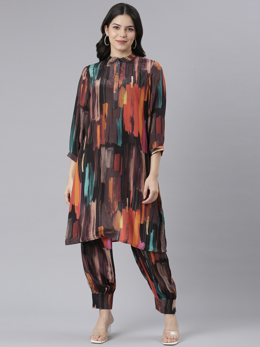 

Neerus Abstract Printed Kurta with Salwar, Black