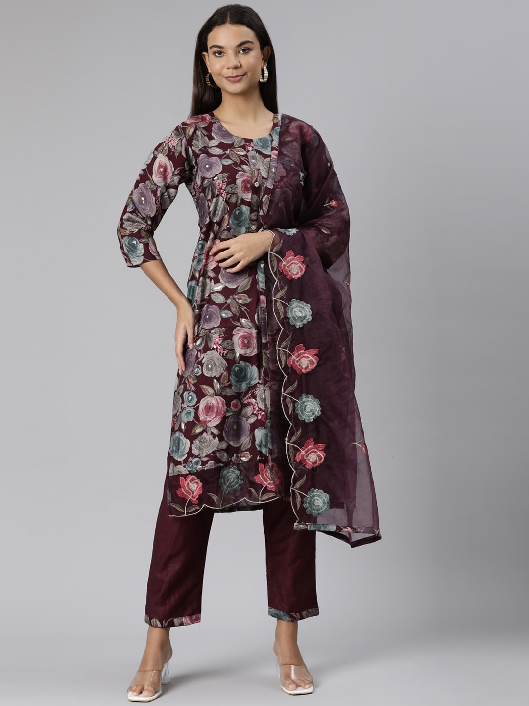 

Neerus Floral Printed Straight Kurta with Trousers & Dupatta, Purple