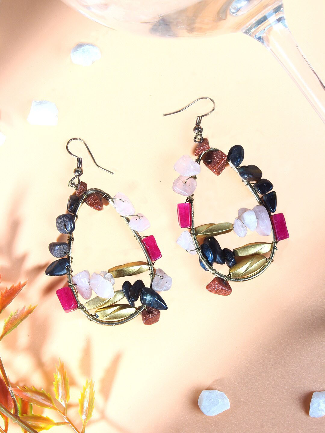 

Stylecast X KPOP Gold-Plated Contemporary Drop Earrings