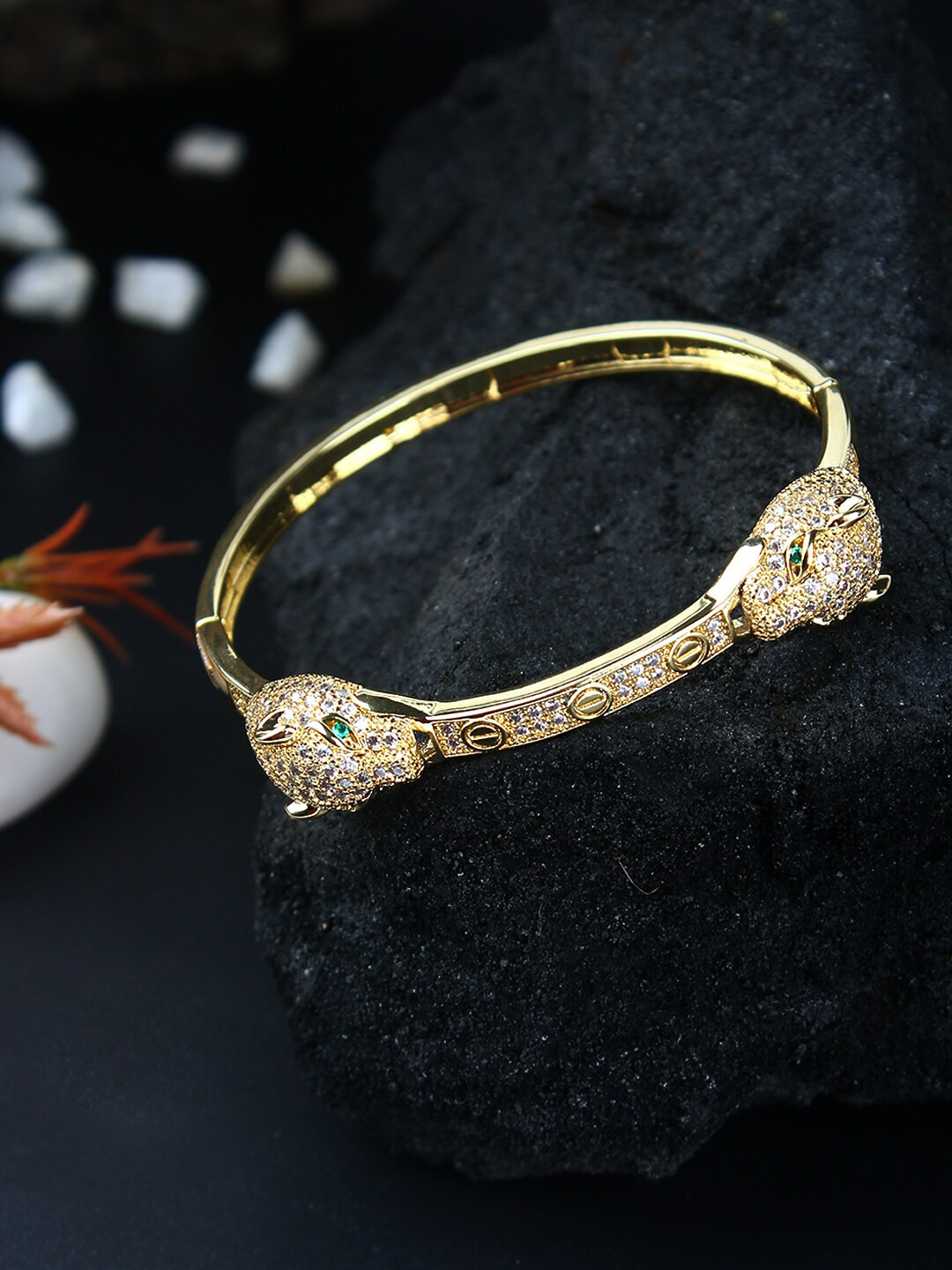 

Stylecast X KPOP Transparent Gold Plated Cubic Zirconia Bangle-Style Bracelet