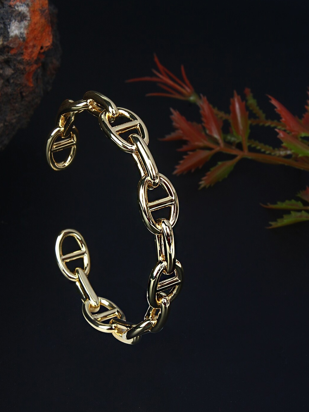 Stylecast X KPOP Women Gold-Toned Brass Gold-Plated Bangle-Style Bracelet
