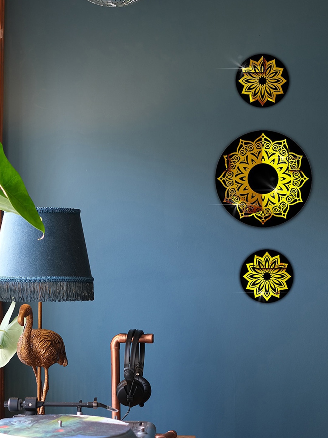 VAH Kya Bat Hai !! Black Designed 3D Acrylic Wall Sticker, Gold