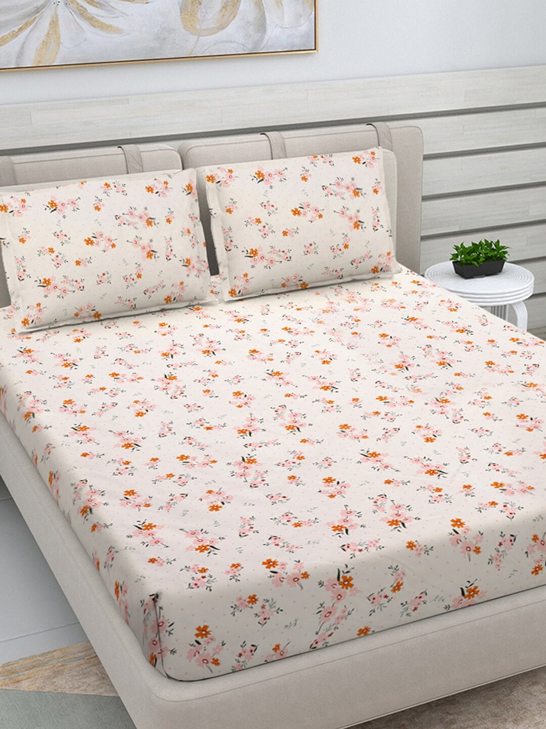 

FABINALIV White & Red Floral Print 300 TC King Size Bedsheet & 2 Pillow Covers