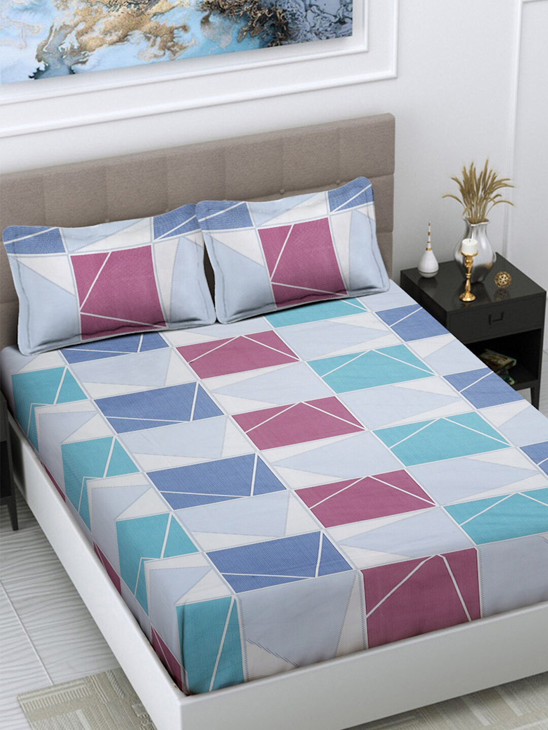 

FABINALIV Blue & Pink Geometric Print 300 TC King Size Bedsheet & 2 Pillow Covers