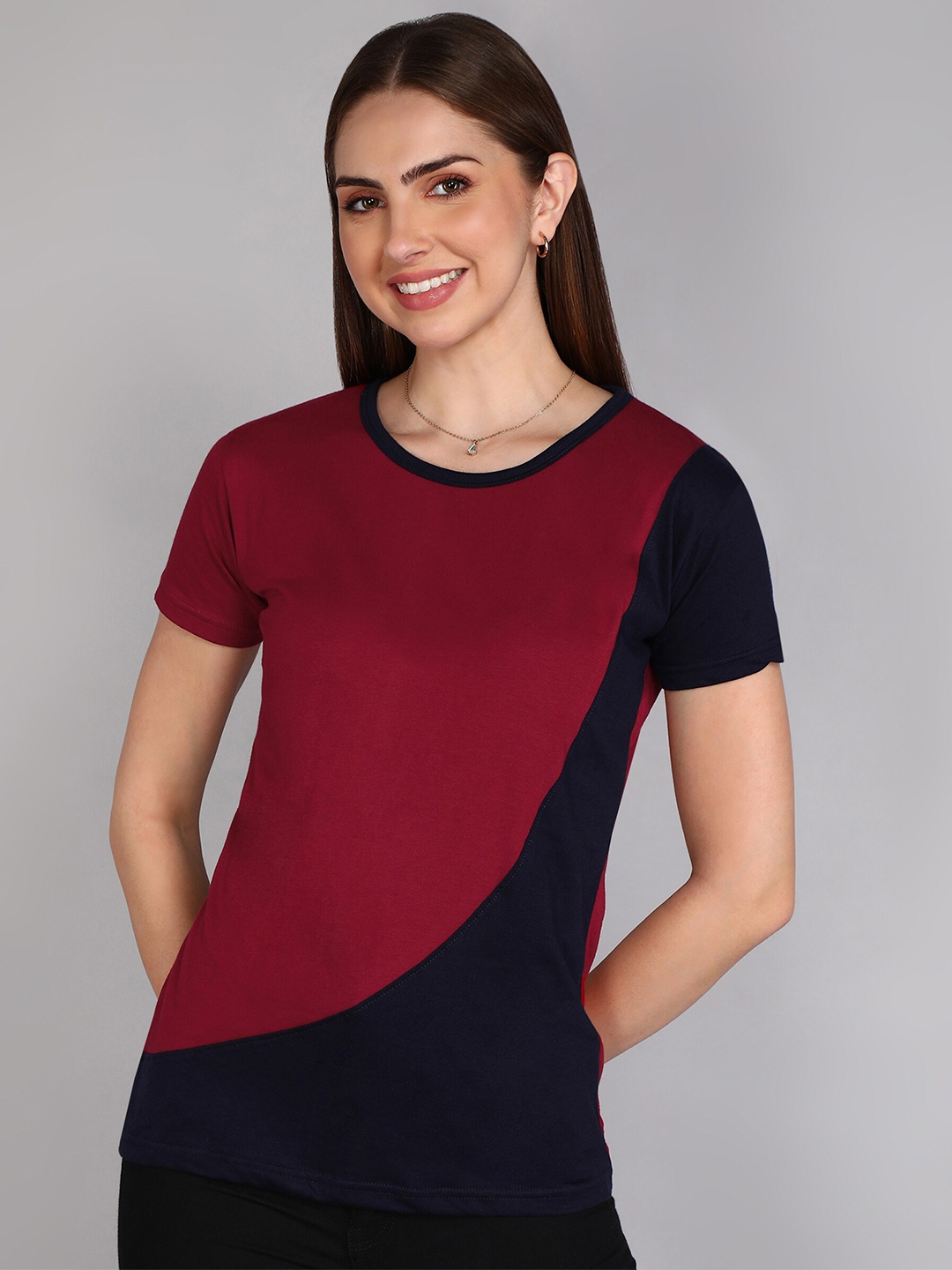 

Fleximaa Colourblocked Pure Cotton T-shirt, Maroon