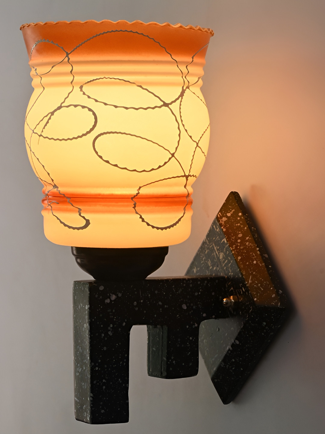 

Afast Brown & Black Printed Abstract Shaped Glass Wall Lamp