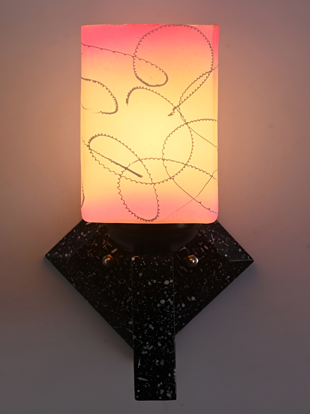 

Afast Pink & White Glass Wall Lamp