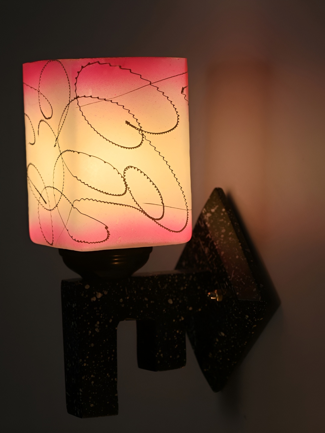 

Afast Pink & White Glass Wall Lamp