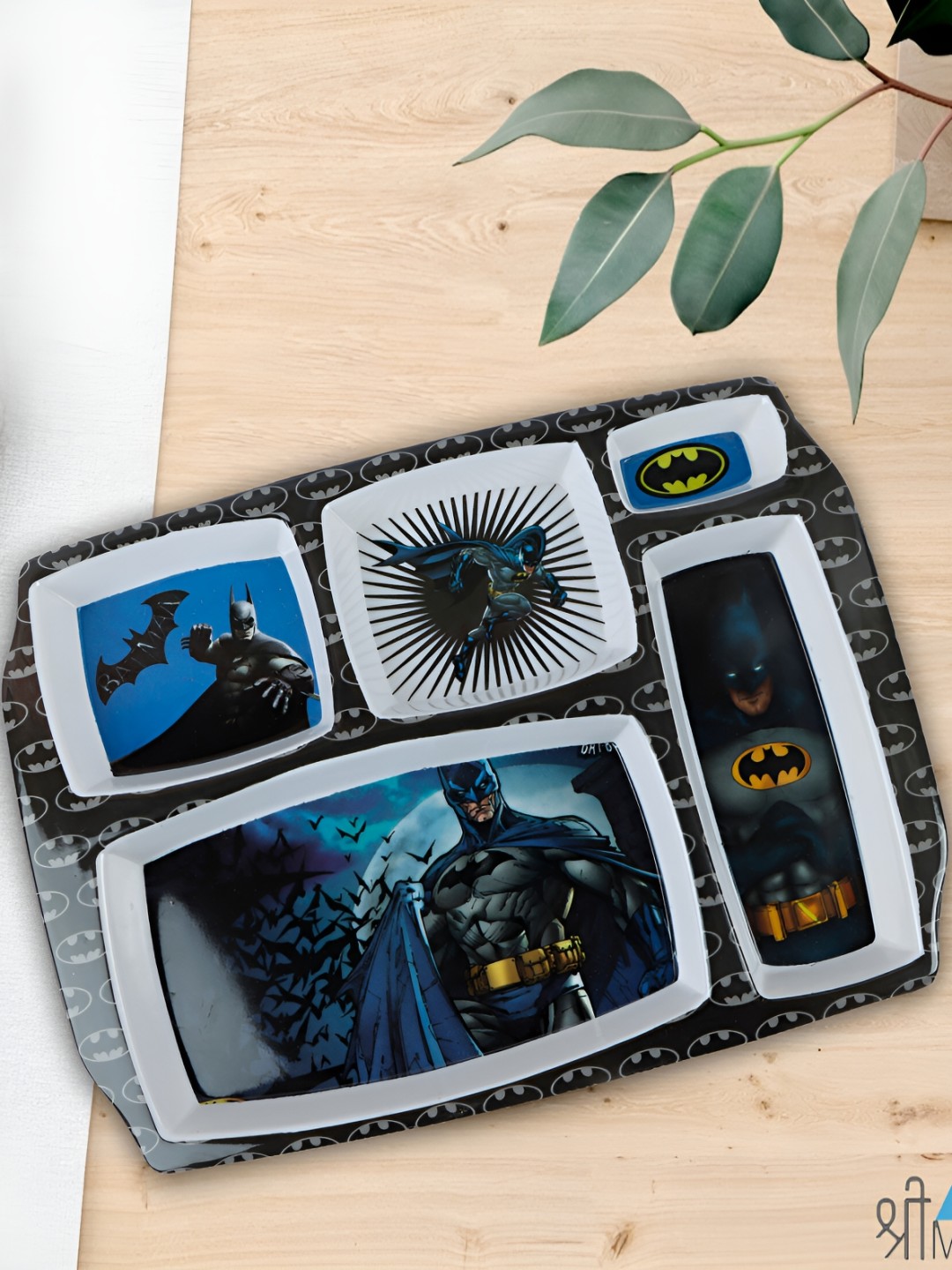 

Shree Murti White & Black Batman 5 Sectioned Printed Melamine Glossy Plates
