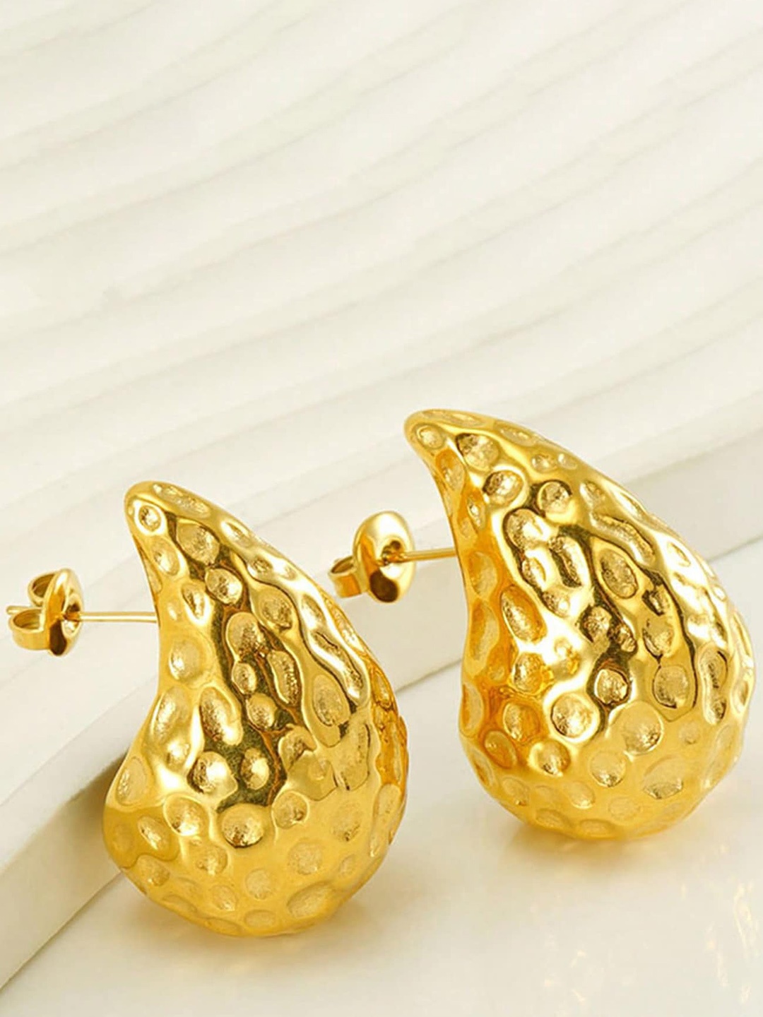 

ZIVOM Gold-Plated Teardrop Shaped Studs Earrings