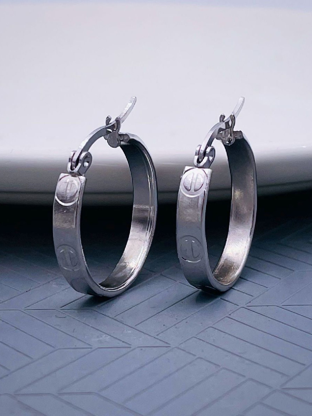 

ZIVOM Silver-Plated Stainless Steel Circular Hoop Earrings