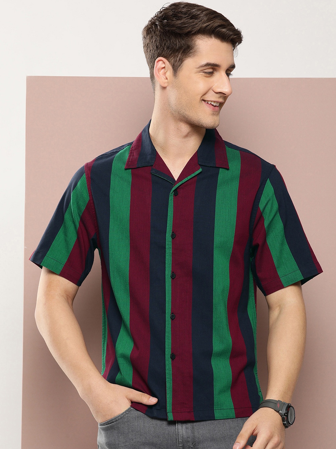 

Harvard Men Pure Cotton Striped Casual Shirt, Navy blue