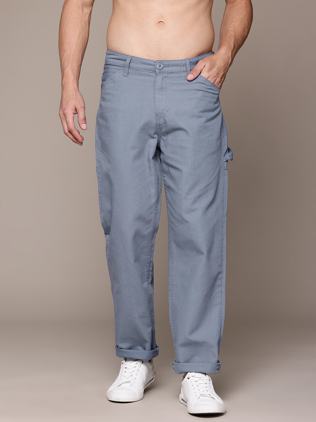 

The Roadster Lifestyle Co. Men Pure Cotton Trousers, Blue