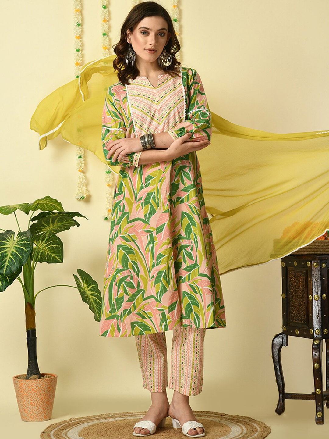 

KALINI Floral Printed Round Neck Regular Kurta With Trousers & Dupatta, Green