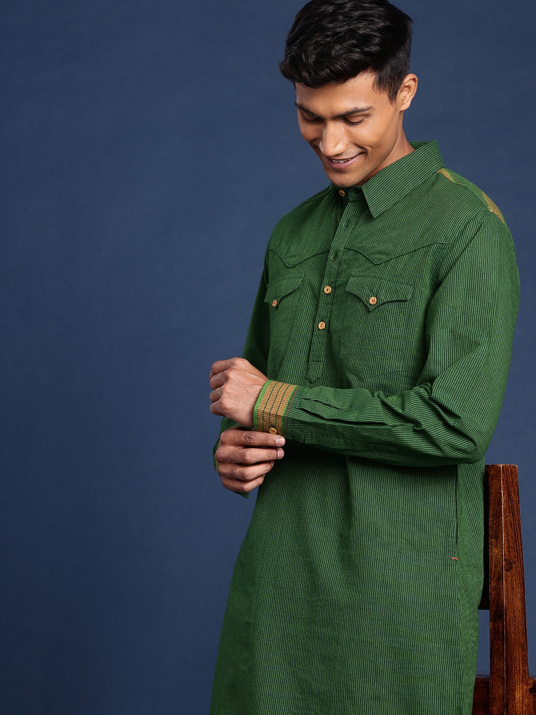 

Taavi Striped Shirt Collar Pure Cotton Nagri Weaves Kurta, Green