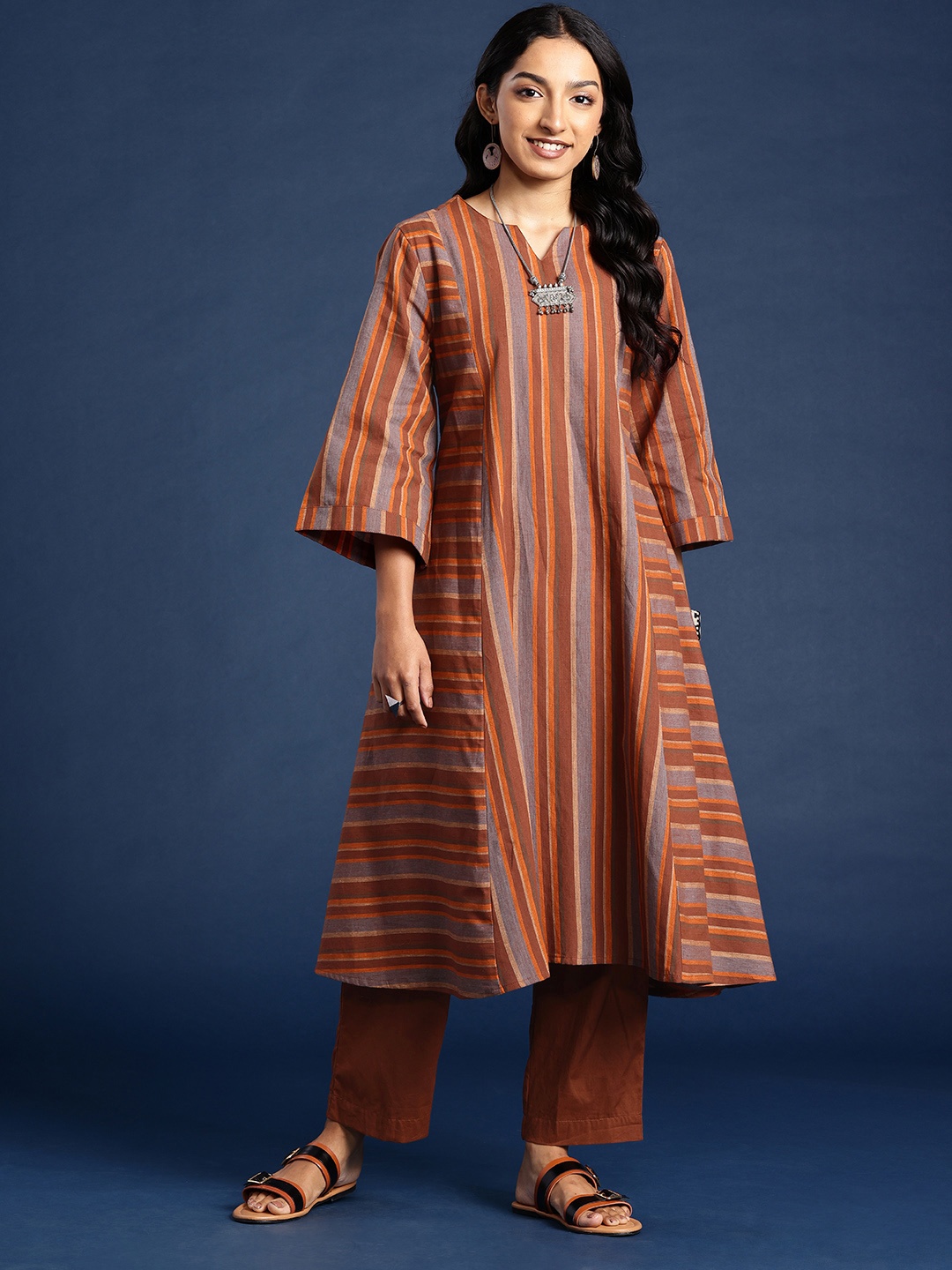 

Taavi Women Nagri Weaves Striped Pure Cotton Kurta with Trousers, Brown