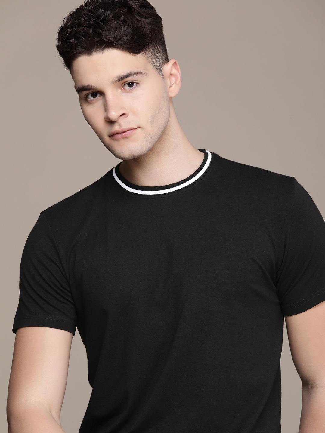 

French Connection Men Pure Cotton T-shirt, Black