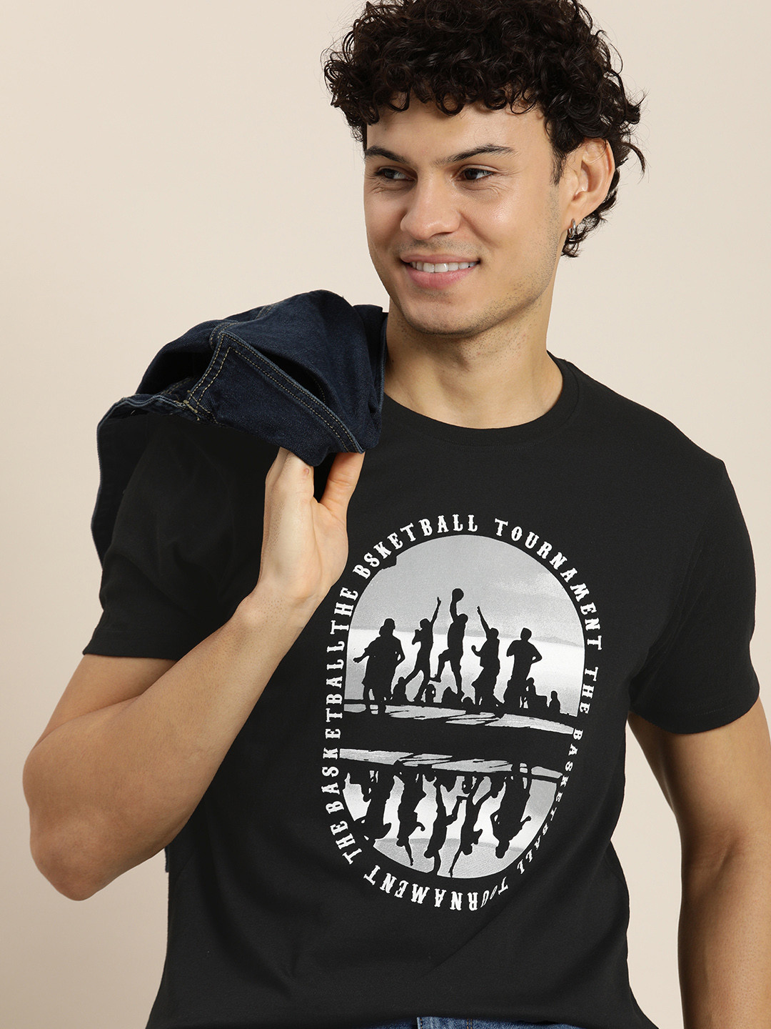 

HERE&NOW Graphics Printed T-shirt, Black