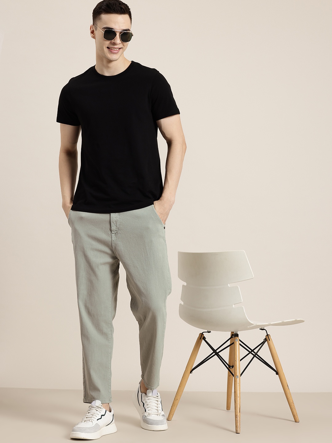 

HERE&NOW Men Slouchy Fit Stretchable Jeans, Grey