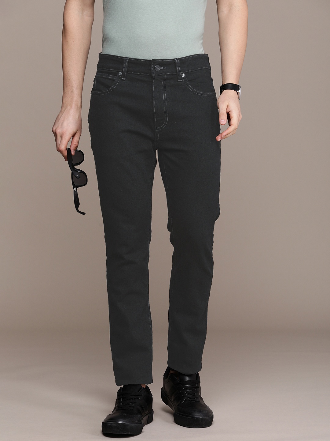 

French Connection Men Mid Rise Slim Fit Stretchable Jeans, Black