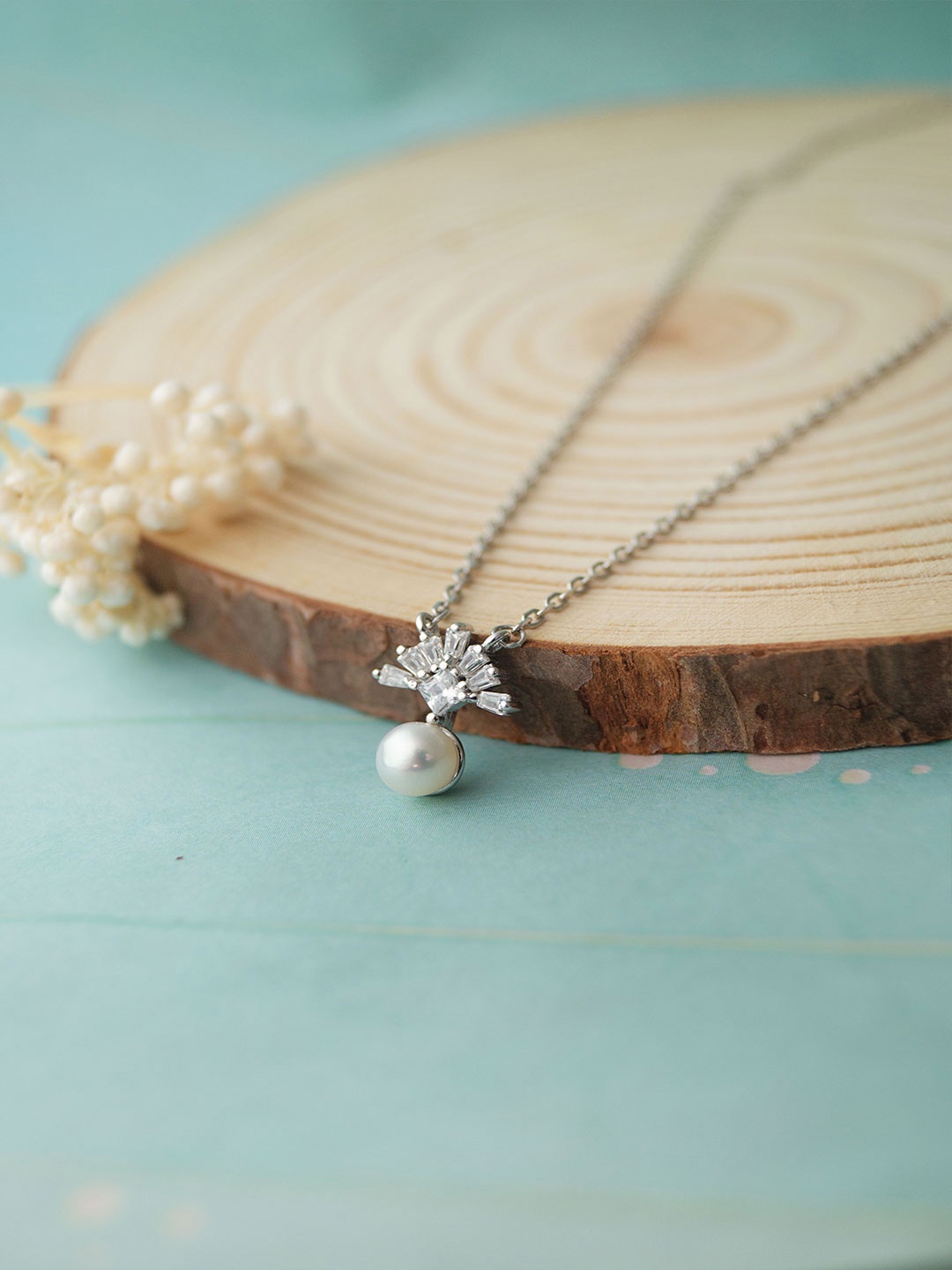 

MANNASH Rhodium Plated Stone Studded & Beaded Sterling Silver Chain