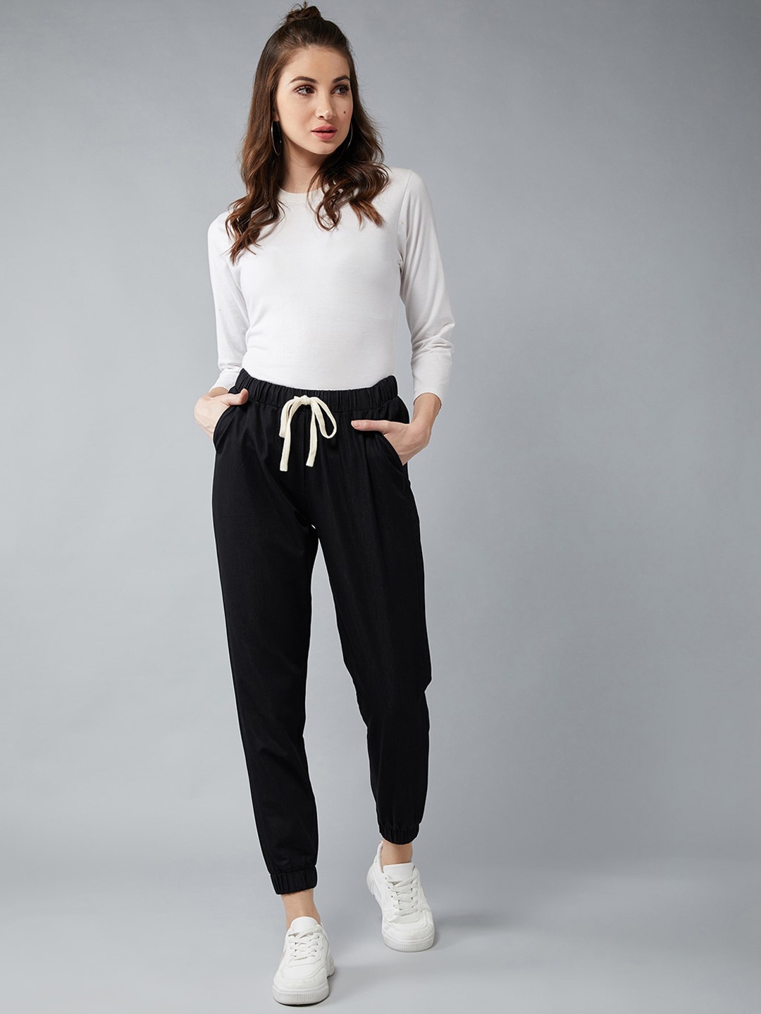 

The Roadster Lifestyle Co. Women Mid Rise Denim Joggers, Black