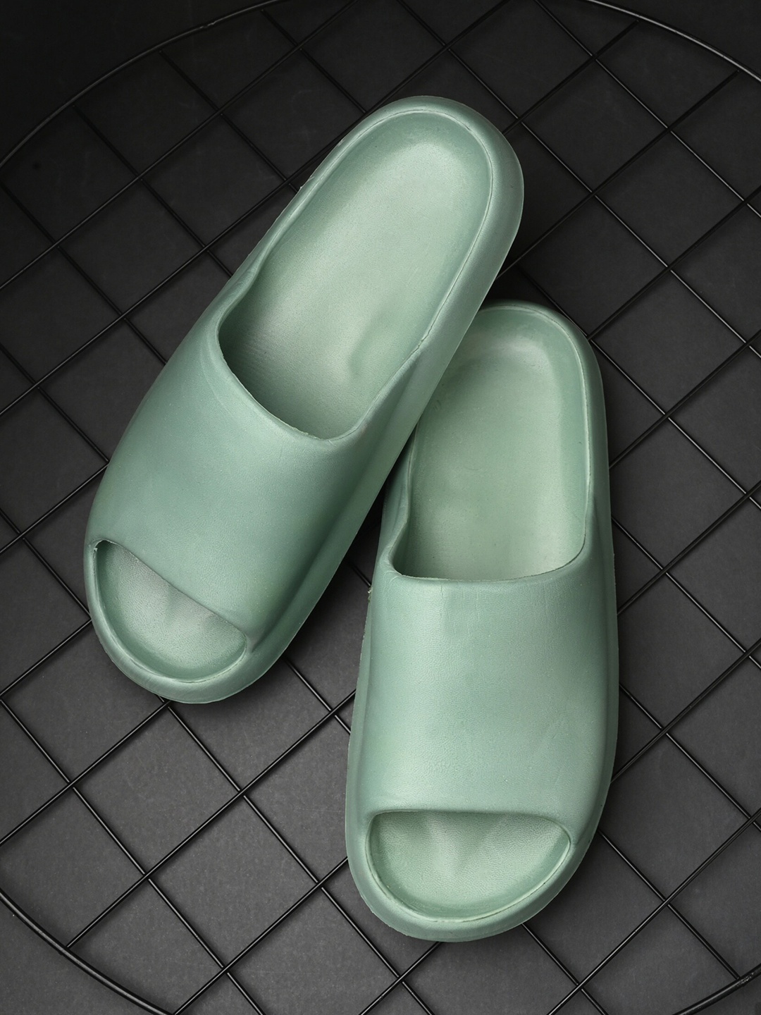 

AfroJack Women Croslite Sliders, Sea green