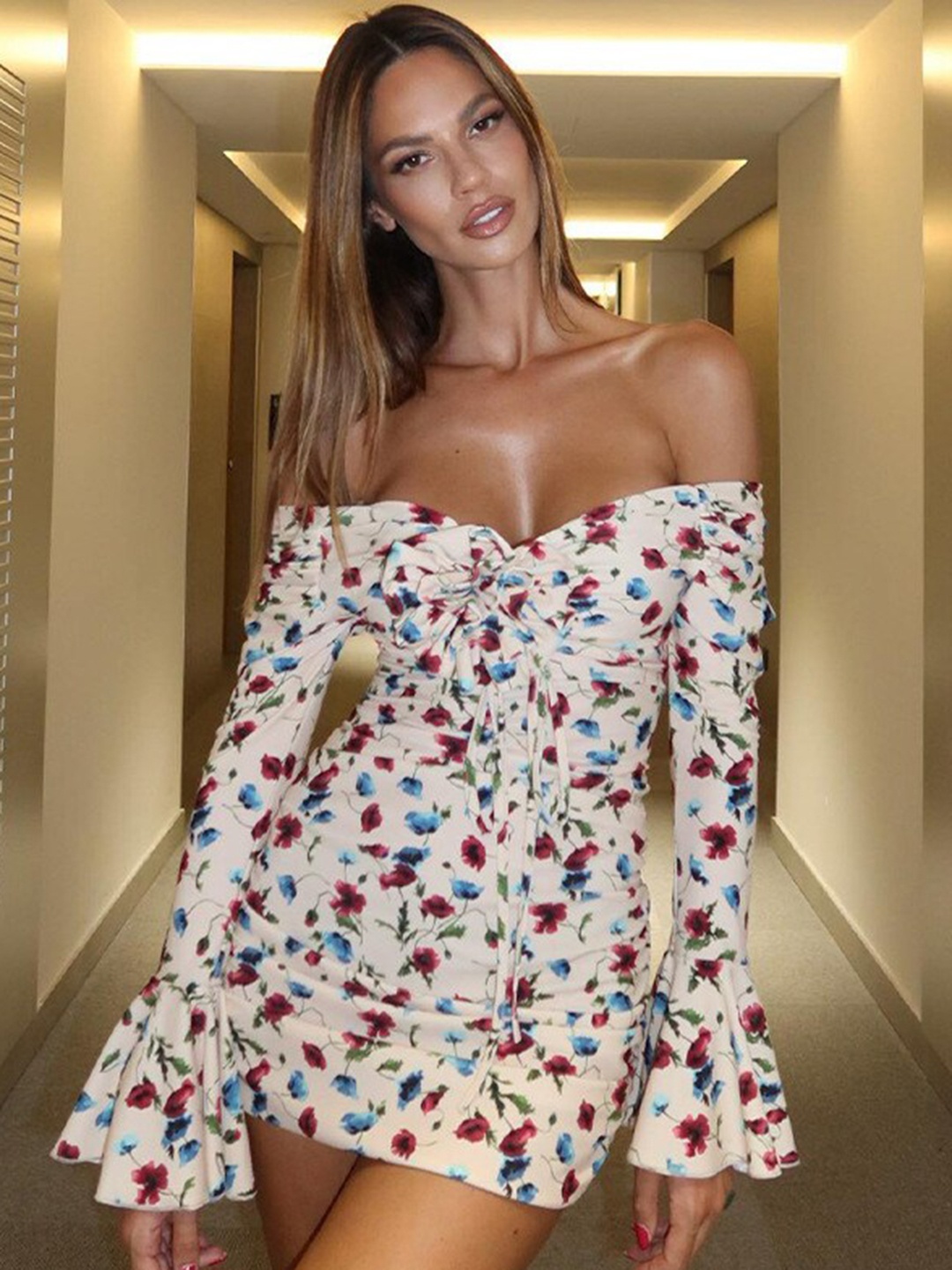 

StyleCast Off-White Floral Printed Bell Sleeves Gathered Sheath Dress