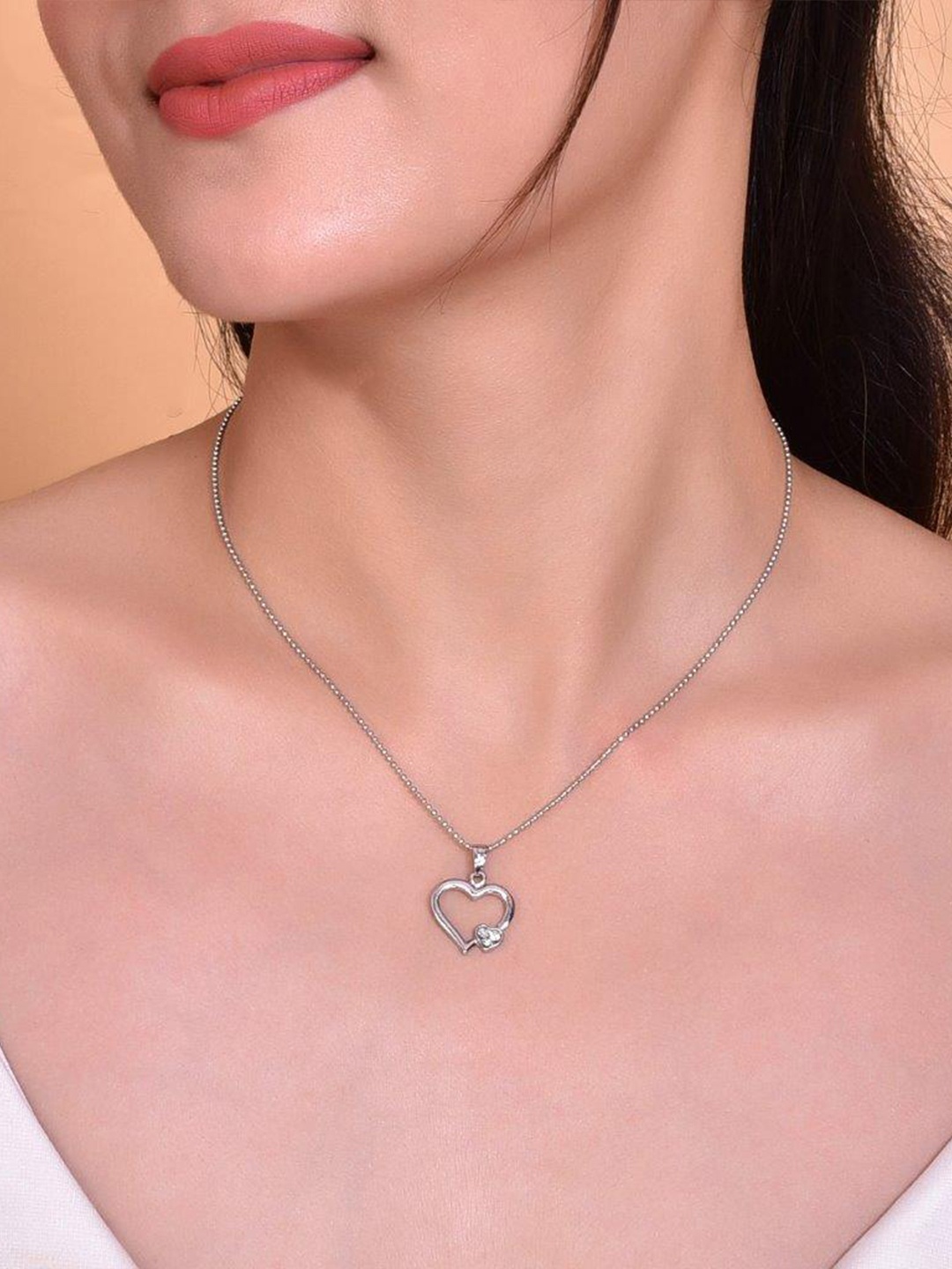 

VOJ Silver Plated Heart-Shaped Pendants with Chains