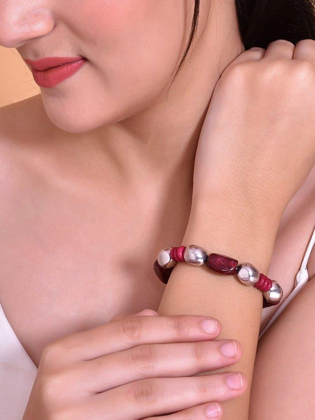 

VOJ Unisex Beaded Elasticated Bracelet, Brown