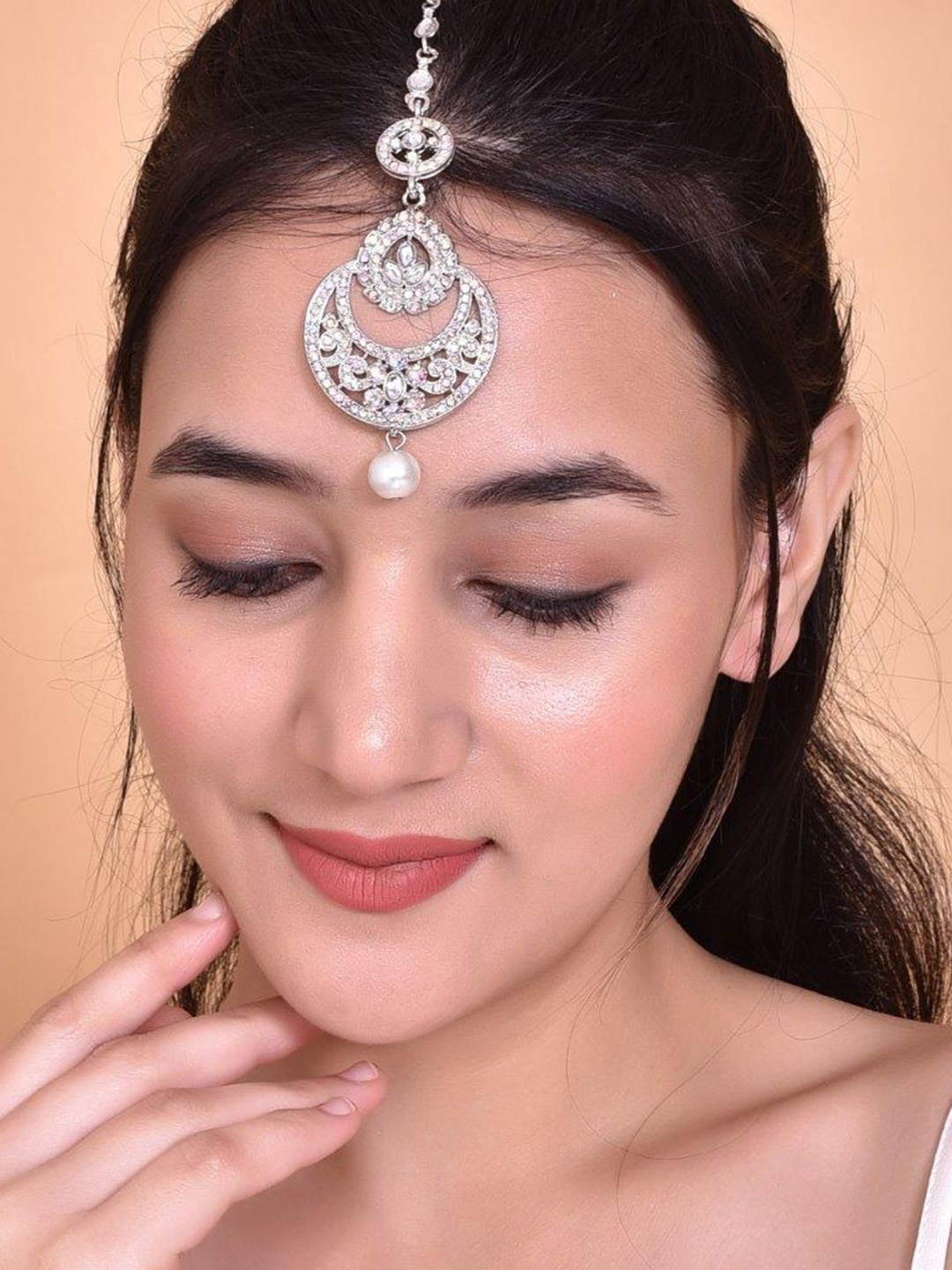 VOJ Silver-Plated American Diamond Studded Maang Tikka