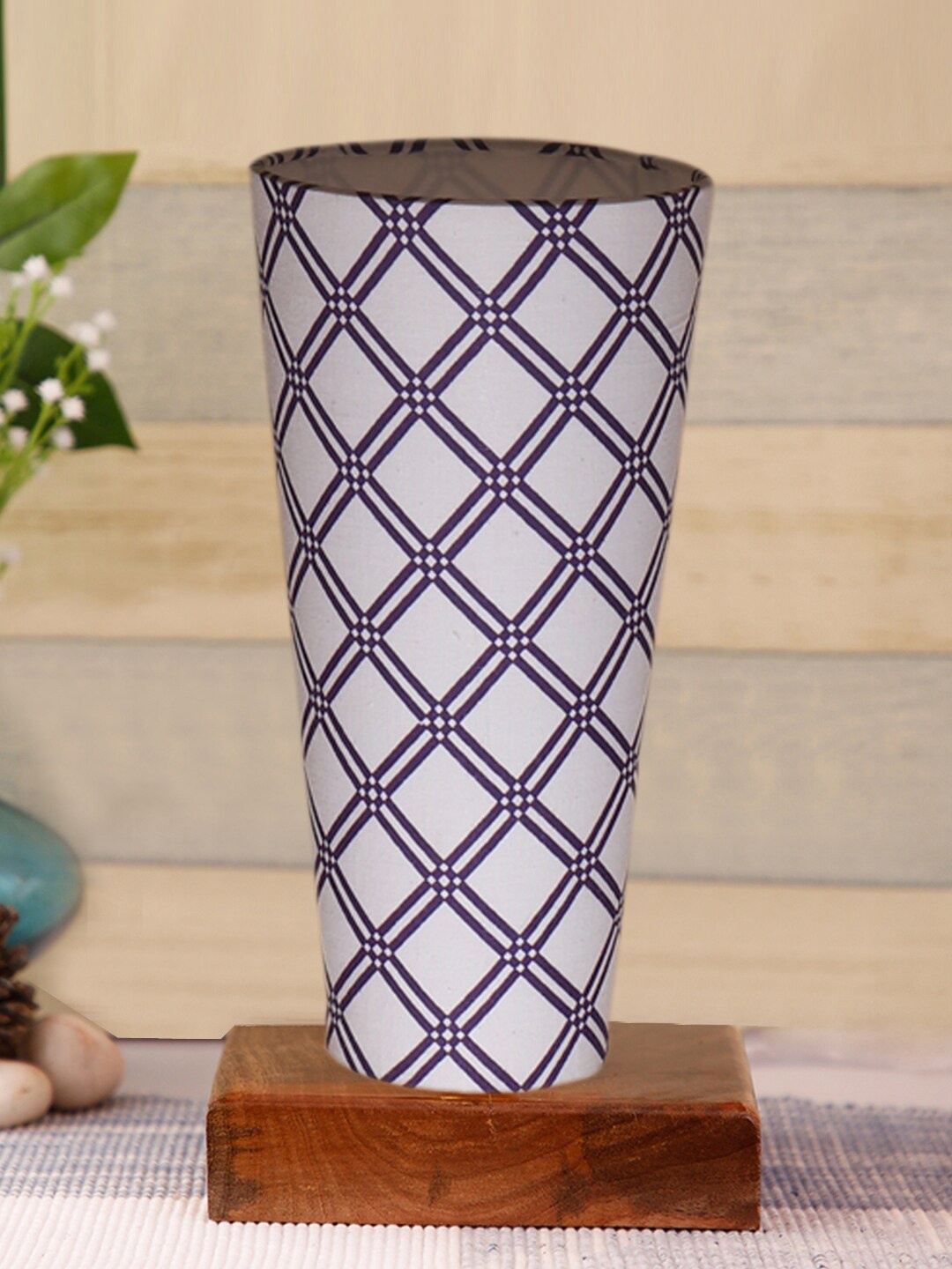

Devansh White & Black Cotton Cylinder Table Lamps With Brown Square Wood Base